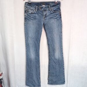 Silver Jean Co Tina Low Rise Boot cut 2000s Jean Size 30/33